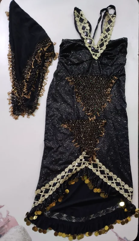 Vestido cigano preto com lenço 