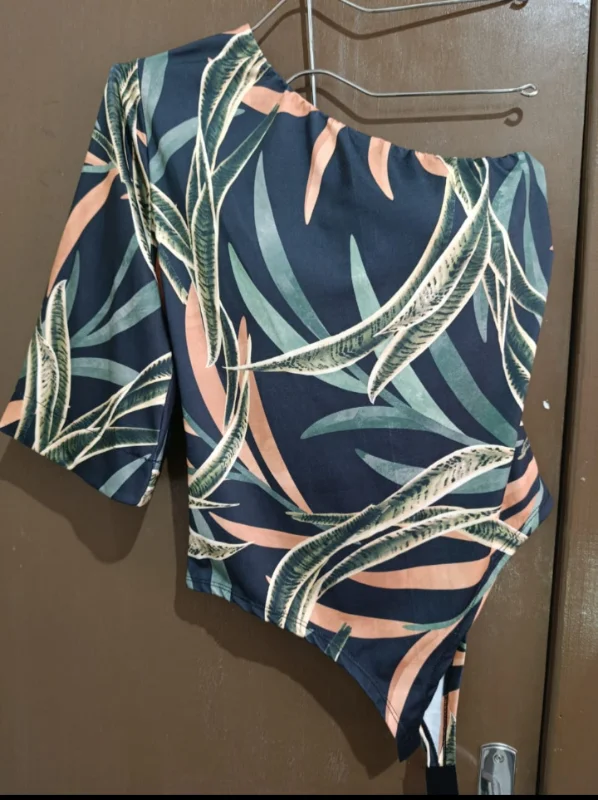 Body com uma manga