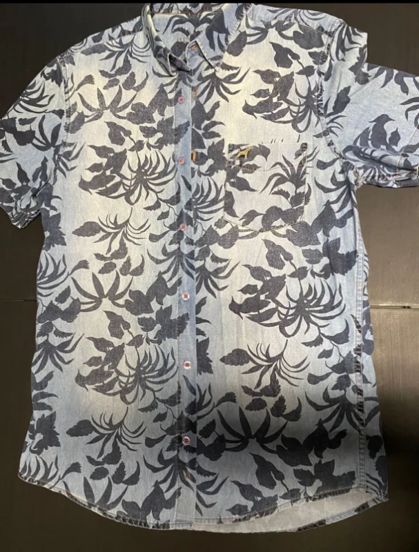Camisa Masc beagle azul folhas