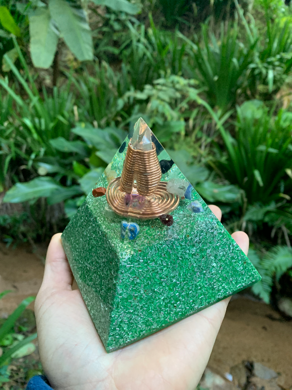 Orgonite pirâmide 